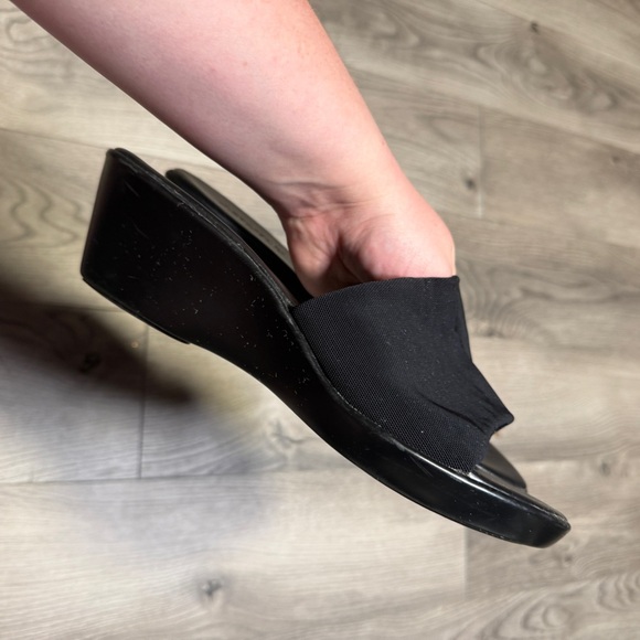 Aerosoles Black Thick Band Heeled Wedge Y2K Vintage Size 9 - Picture 5 of 5